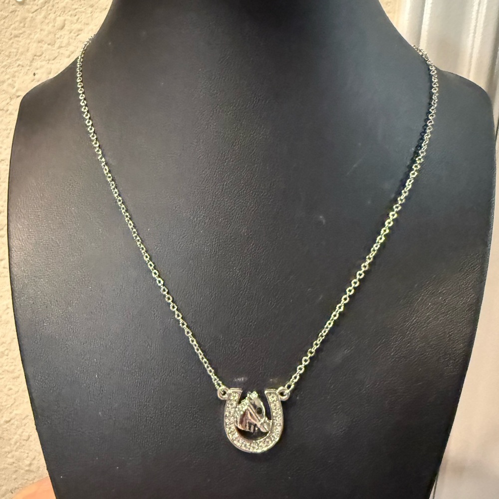 Silver Horseshoe Pendant Necklace